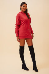 ON THE GO PULLOVER RUCHED HOODIE - RUST