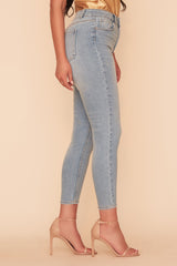JUST THE WAY SKINNY JEAN - LIGHT WASH