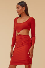 CROSS YOUR MIND RING RUCHED MIDI DRESS - RUST
