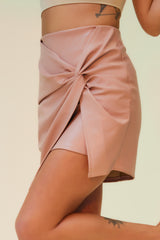 FOR THE NIGHT PLEATHER KNOT FRONT MINI SKIRT - DUSTY MAUVE