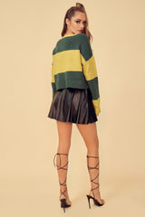 GRASS IS GREENER COLOR BLOCK CROPPED SWEATER - HUNTER GREEN/ALGAE